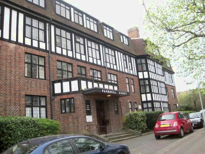 Studio To Rent In Park Hill Court, Addiscombe Road, Croydon, CR0