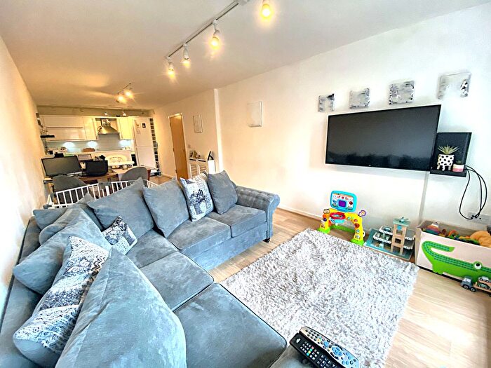 2 Bedroom Flat For Sale In Holden Mill, Blackburn Road, Astley Bridge, Bolton, BL1