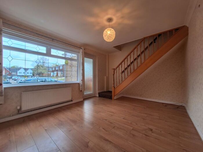 2 Bedroom House To Rent In Rutland Close, Dartford, DA1