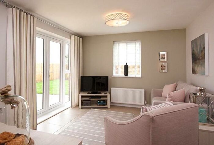 5 Bedroom Detached House For Sale In Fen Street, Milton Keynes, Buckinghamshrie, MK10