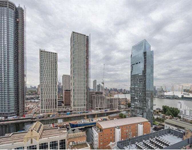 1 Bedroom Apartment To Rent In Marsh Wall, London, E14