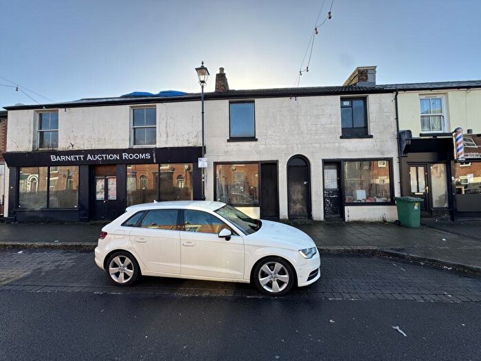 3 Bedroom Terraced House For Sale In , A And A Northam Road, Southampton, Hampshire, SO14