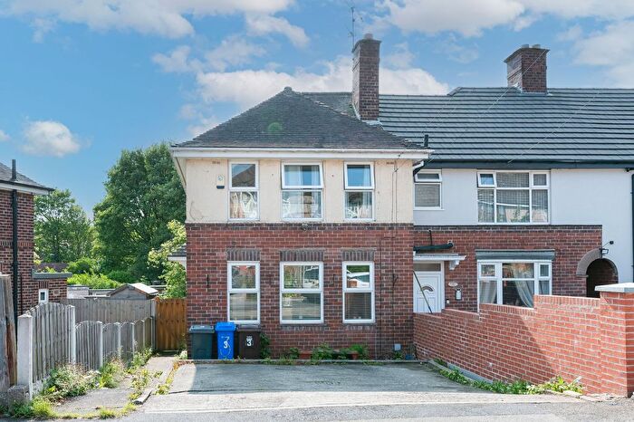 3 Bedroom End Of Terrace House For Sale In Berners Close, Sheffield, S2