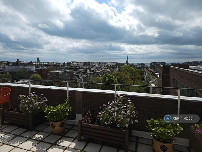 1 Bedroom Flat To Rent In Eaton Road, Hove, BN3