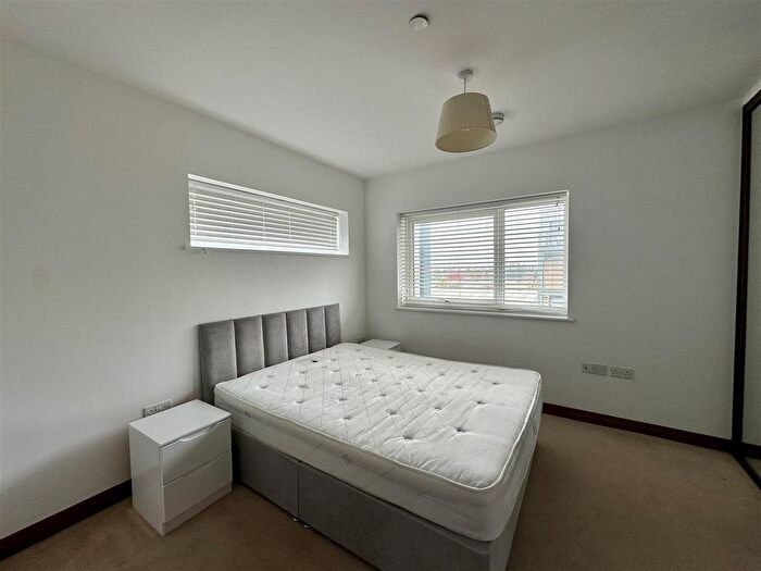 2 Bedroom Maisonette To Rent In Flamsteed Close, Cambridge, CB1