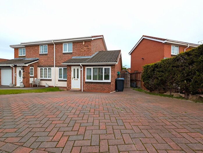 2 Bedroom Semi Detached House For Sale In Brackenbeds Close, Pelton, Chester Le Street, DH2