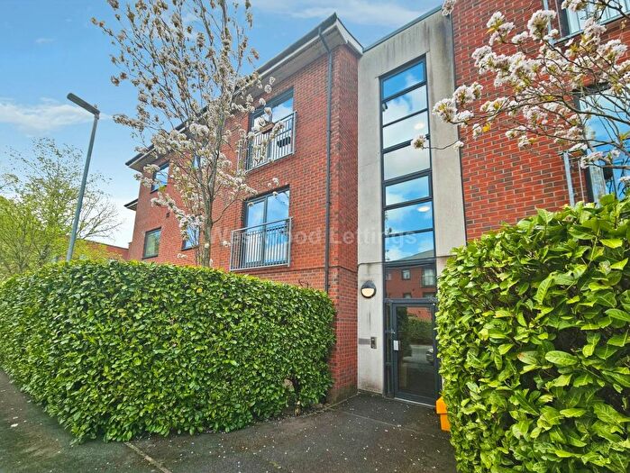 2 Bedroom Flat To Rent In Penstock Drive, Stoke On Trent, ST4