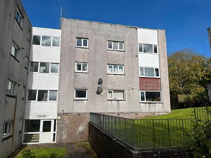 3 Bedroom Flat To Rent In Sandpiper Drive, East Kilbride, Glasgow, G75