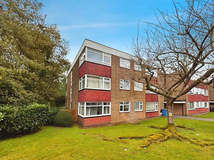 Studio To Rent In Savoy Close, Birmingham, B32