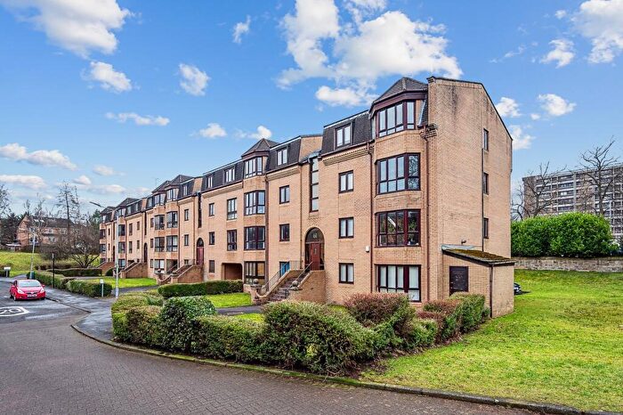 2 Bedroom Flat To Rent In Hughenden Lane, Flat -, Hyndland, Glasgow, G12