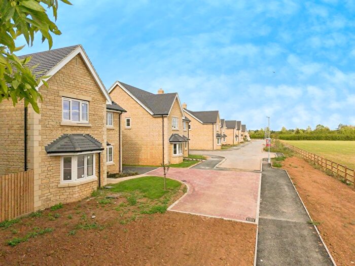 4 Bedroom Detached House For Sale In Great Somerford, Chippenham, SN15