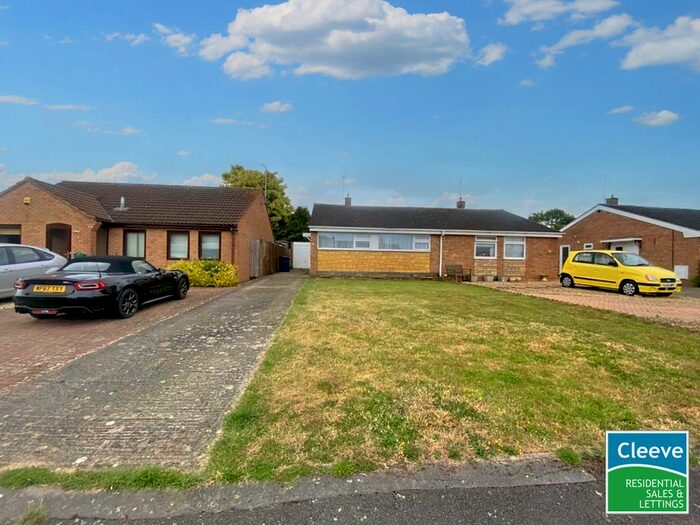 2 Bedroom Semi-Detached Bungalow To Rent In Harpfield Road, Bishops Cleeve, GL52