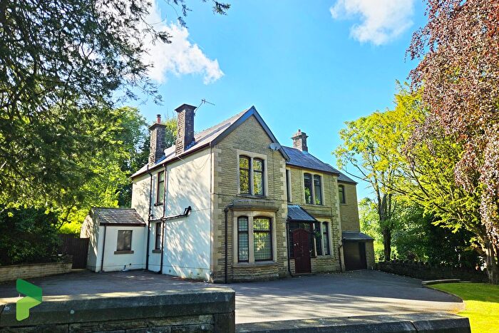 5 Bedroom Detached House For Sale In Whitehall Road, Darwen, BB3
