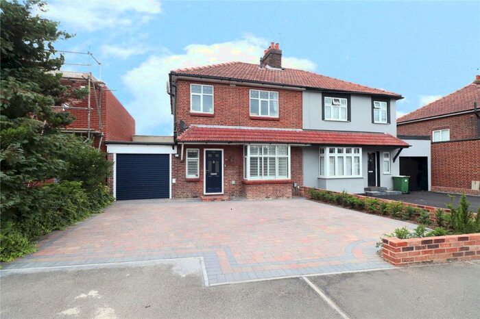 4 Bedroom Semi-Detached House To Rent In Mayplace Road East, Bexleyheath, Kent, DA7