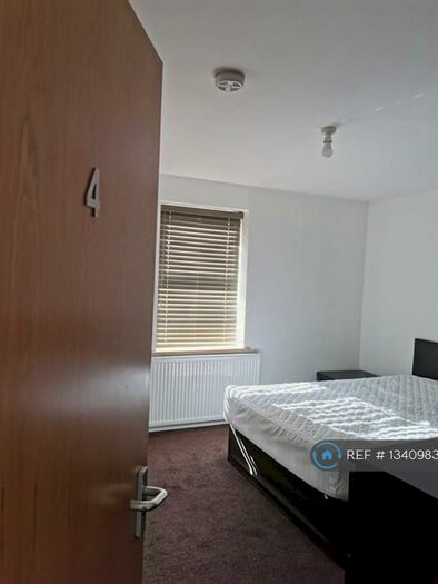 5 Bedroom End Of Terrace House To Rent In Amity Road, Reading, RG1