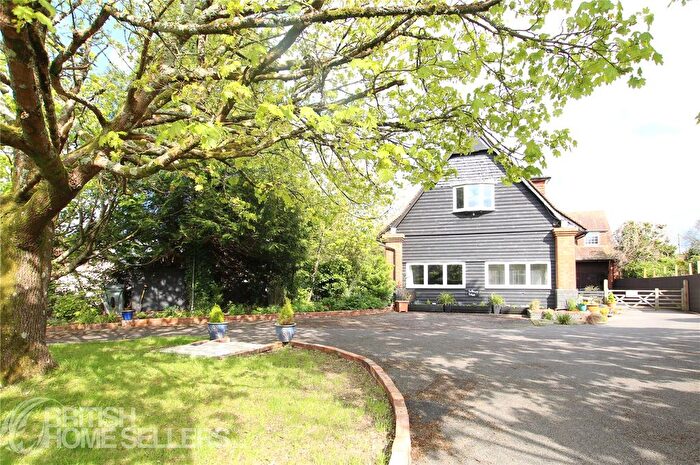 4 Bedroom Detached House For Sale In Briantspuddle, Dorchester, Dorset, DT2