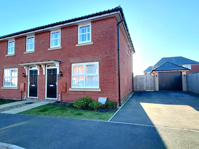 3 Bedroom House To Rent In Melvin Way, Woolpit, Bury St. Edmunds, IP30