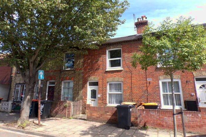 3 Bedroom Property To Rent In Beaconsfield Street, Bedford, MK41