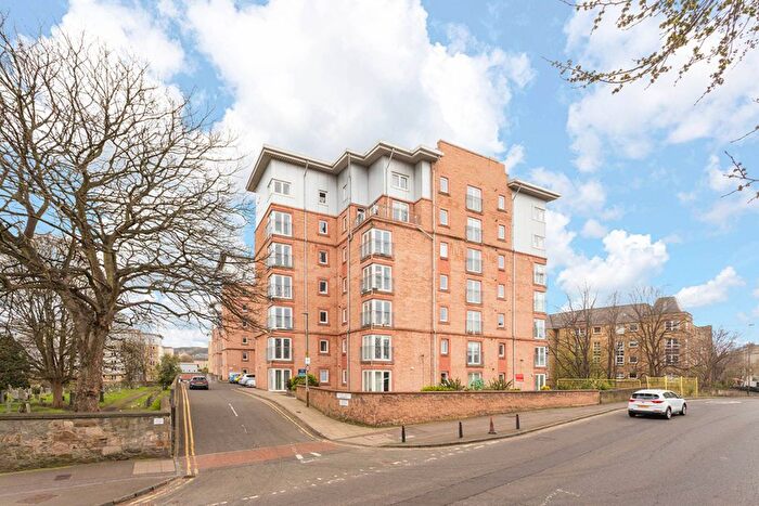 2 Bedroom Flat For Sale In North Pilrig Heights, Bonnington, Edinburgh, EH6