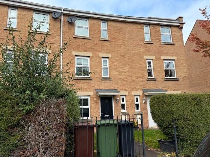 4 Bedroom Terraced House To Rent In Staddlestone Circle, Hereford, HR2