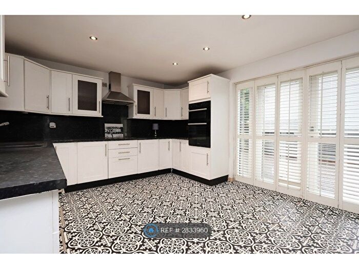 4 Bedroom Detached House To Rent In Clos Gwastir, Caerphilly, CF83