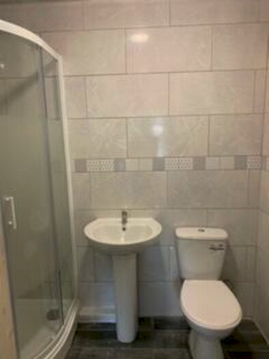 7 Bedroom End Of Terrace House To Rent In Lower Road, Nottingham, NG9