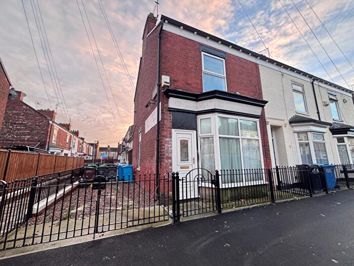 2 Bedroom Terraced House To Rent In Rosmead Street, Hull, HU9