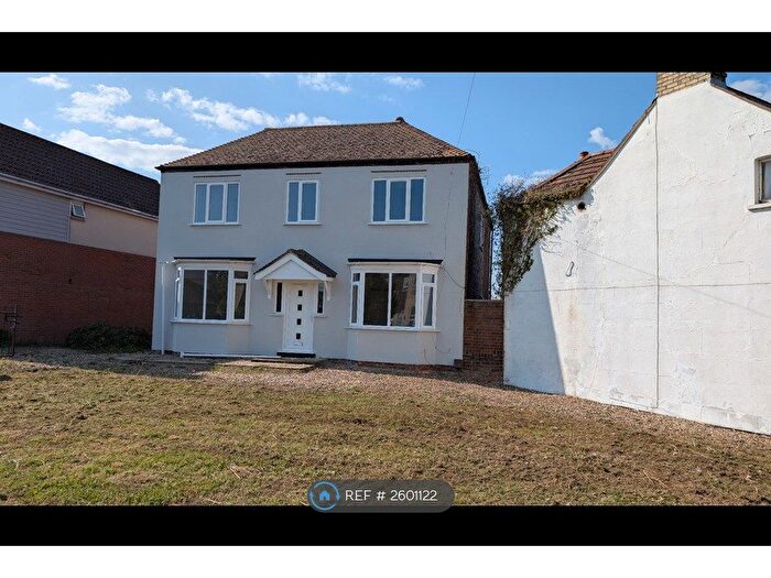 4 Bedroom Detached House To Rent In Bridge Street, Chatteris, PE16