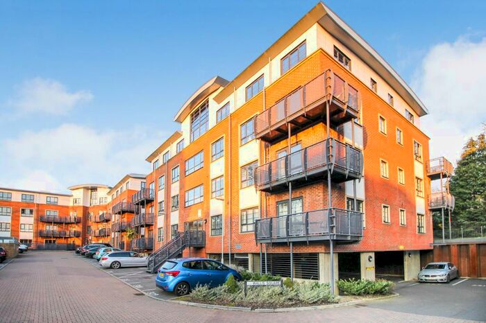 1 Bedroom Apartment To Rent In Beverley House, Wallis Square, Farnborough, Hampshire, GU14