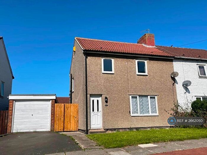3 Bedroom Semi-Detached House To Rent In Killingworth Avenue, Newcastle Upon Tyne, NE27