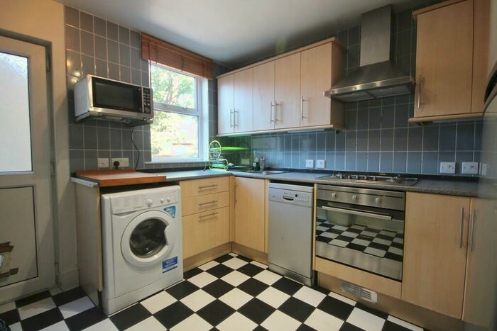 4 Bedroom Terraced House To Rent In Kirby Road, West End, Leicester, LE3