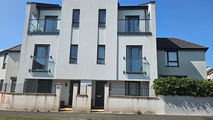 3 Bedroom Terraced House For Sale In Waddeton Place, Paignton, TQ4