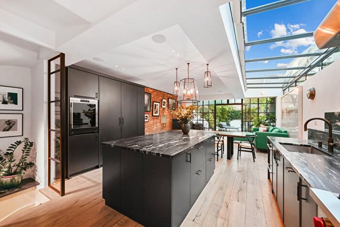 5 Bedroom End Terrace House For Sale In Delvino Road, Parsons Green, London, SW6