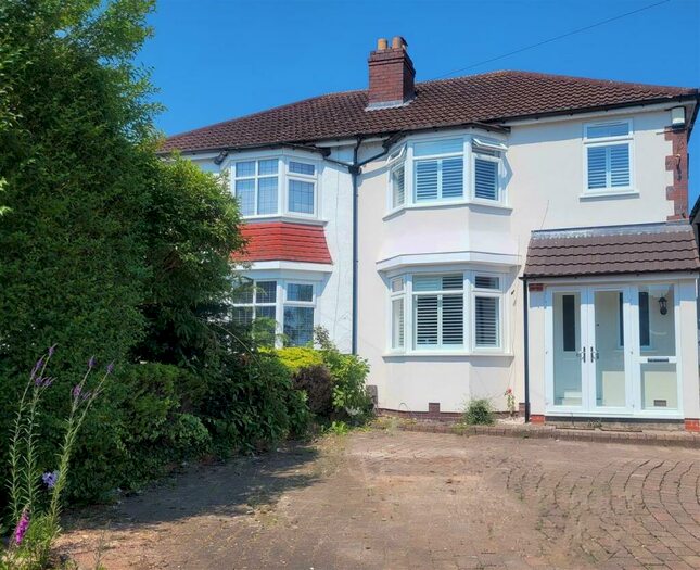 3 Bedroom Semi-Detached House To Rent In Manor Road, Streetly, Sutton Coldfield, B74