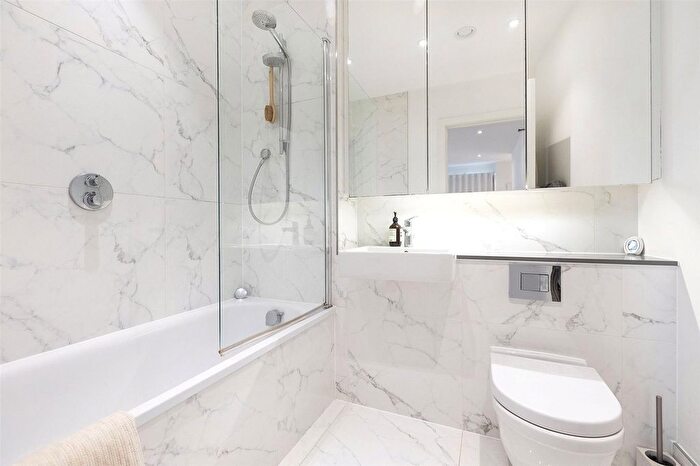 1 Bedroom Flat To Rent In Imperial Court, B Odessa Street, London, SE16