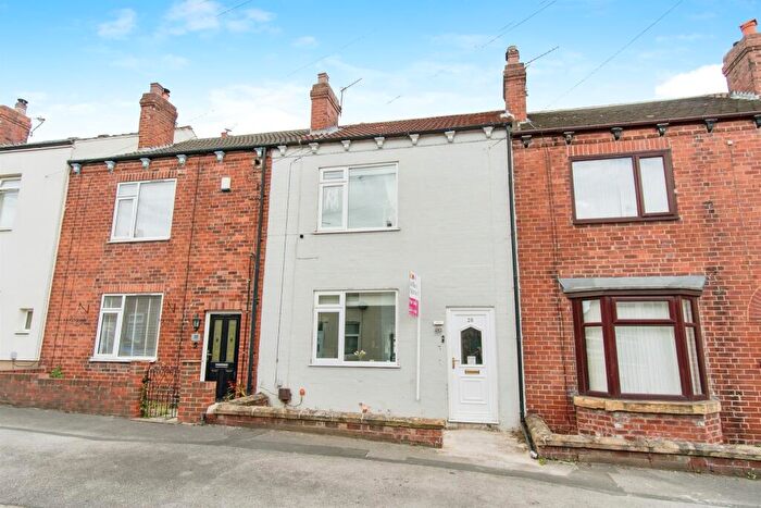 2 Bedroom Terraced House For Sale In New Street, Kippax, Leeds, LS25