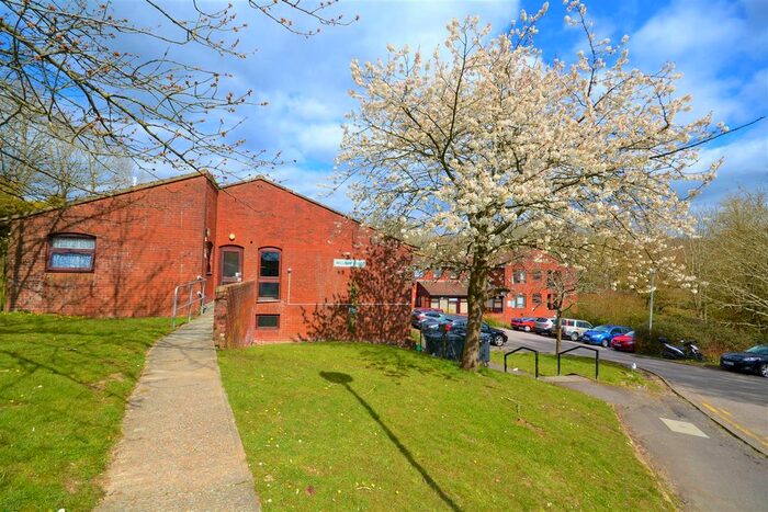 1 Bedroom Flat To Rent In Upper Glen Road, St. Leonards-On-Sea, TN37