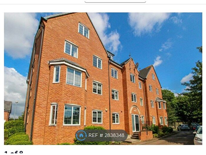 2 Bedroom Flat To Rent In Lapwing View, Wakefield, WF4