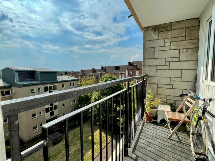 1 Bedroom Flat For Sale In Fergus Court, North Kelvinside, Glasgow, G20