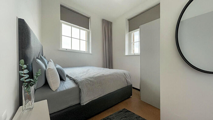 2 Bedroom Apartment To Rent In Spot, Bolton, BL1