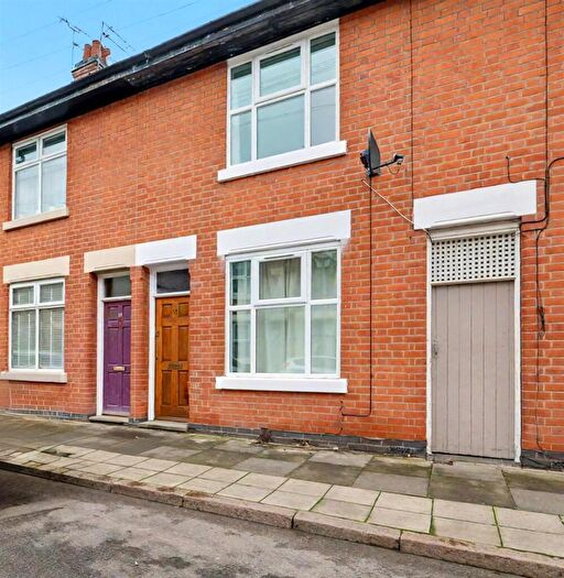 3 Bedroom Terraced House For Sale In Bonchurch Street, Woodgate, Leicester, LE3