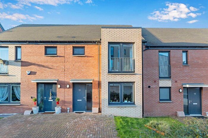 3 Bedroom Terraced House For Sale In Maltman Street, Niddrie, EH16