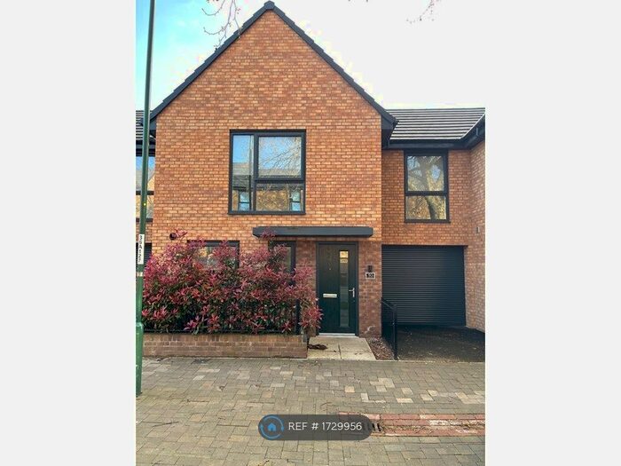 4 Bedroom Terraced House To Rent In Arkwright Walk, Nottingham, NG2