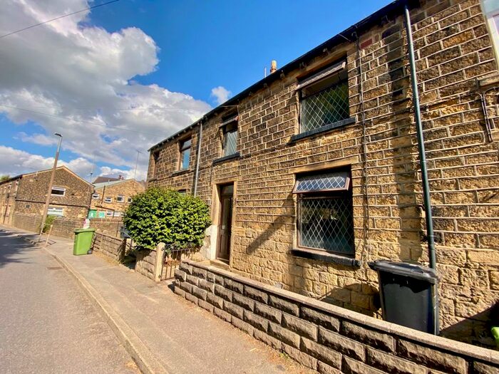 2 Bedroom House To Rent In Moorbottom Road, Honley, Holmfirth, HD9