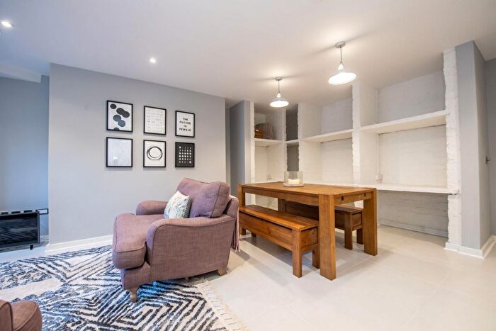 1 Bedroom Flat To Rent In Canning Street, Liverpool, L8