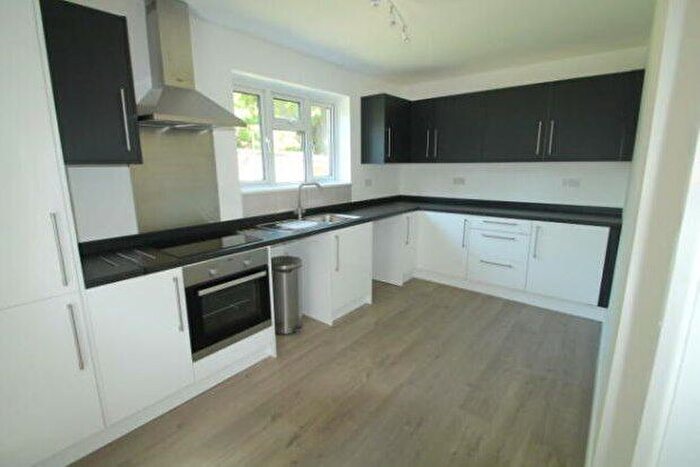 3 Bedroom Property To Rent In Saxville Road, Orpington, BR5