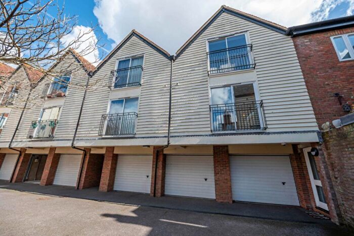 2 Bedroom Terraced House For Sale In Cow Lane, Canterbury, CT1