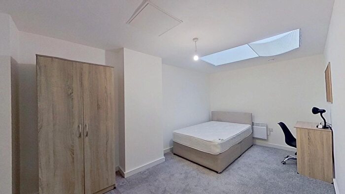 1 Bedroom Flat To Rent In Fargate, Sheffield, S1
