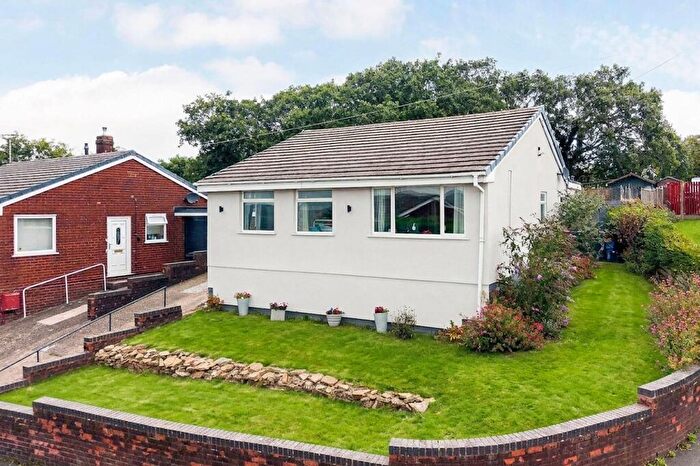 4 Bedroom Detached Bungalow For Sale In Hill View, Bryn-Y-Baal, CH7