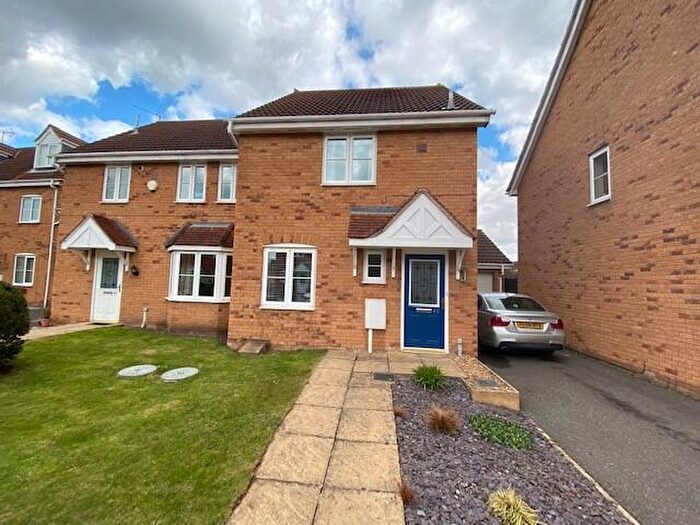 3 Bedroom End Of Terrace House To Rent In Jubilee Way, Crowland, Peterborough, PE6